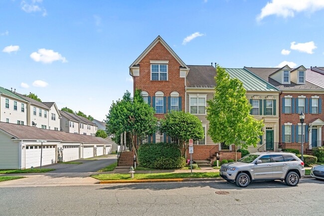 property at 10 Golden Ash Way