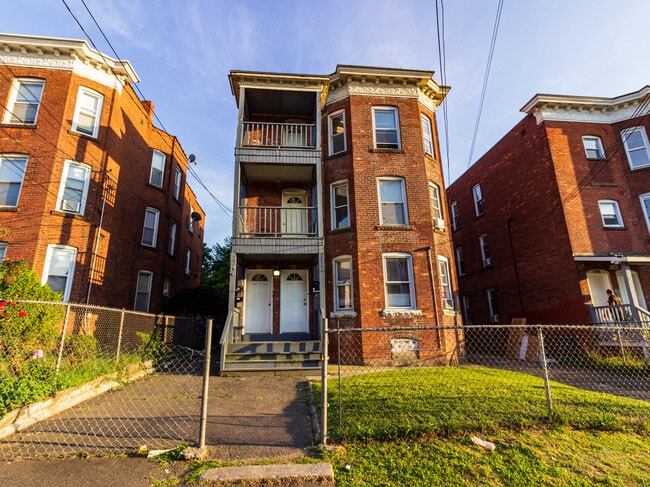 property at 27 York St