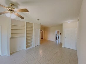 6666 Harbor Town Dr in Houston, TX - Building Photo - Building Photo