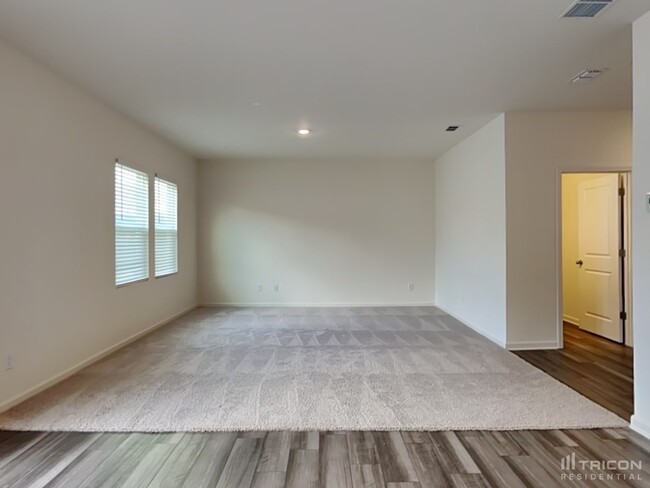 100 Hyde Pk in Winder, GA - Building Photo - Building Photo