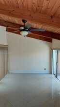 2675 Parkview Dr S in Hallandale Beach, FL - Building Photo - Building Photo