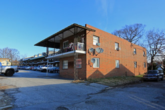 1701 Elrino St in Baltimore, MD - Building Photo - Building Photo