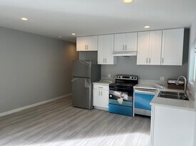 3937 Denker Ave, Unit 3937and one forth in Los Angeles, CA - Building Photo