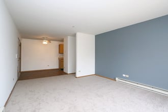 Patriot Prairie of Woodstock (FKA Prairie View) in Woodstock, IL - Foto de edificio - Building Photo