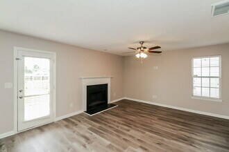 11281 Aliyah Dr in Hampton, GA - Building Photo - Building Photo