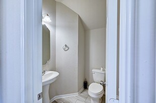 3303 Owl Hollow Dr in Rosenberg, TX - Building Photo