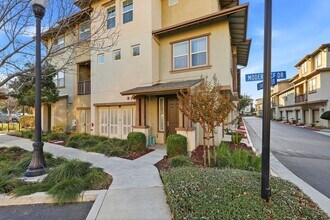 782 Luna Park Dr in San Jose, CA - Building Photo - Building Photo