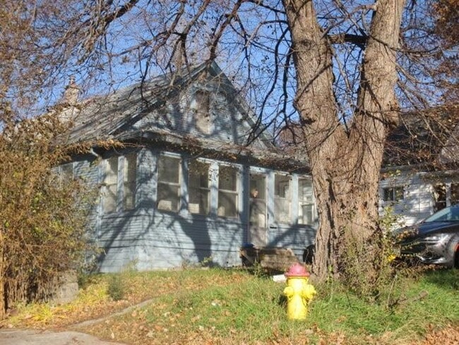 property at 6536 Emmet St