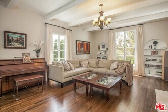 1332 Comstock Ave in Los Angeles, CA - Building Photo - Building Photo