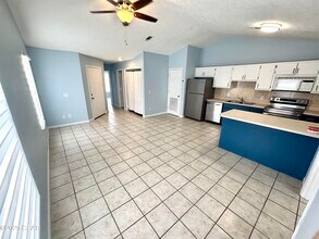5526 Sunset Ave in Panama City Beach, FL - Building Photo - Building Photo