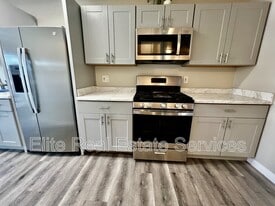 118 Cedar Ave in Chula Vista, CA - Building Photo