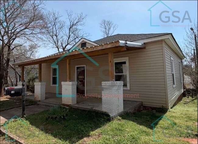 10 10th St in Greenville, SC - Building Photo - Building Photo