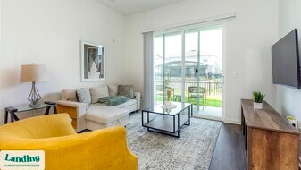 515 Corso Ln in Davenport, FL - Building Photo