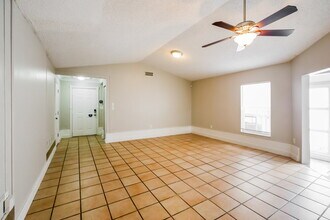 4430 SW 72nd Way in Davie, FL - Building Photo - Building Photo