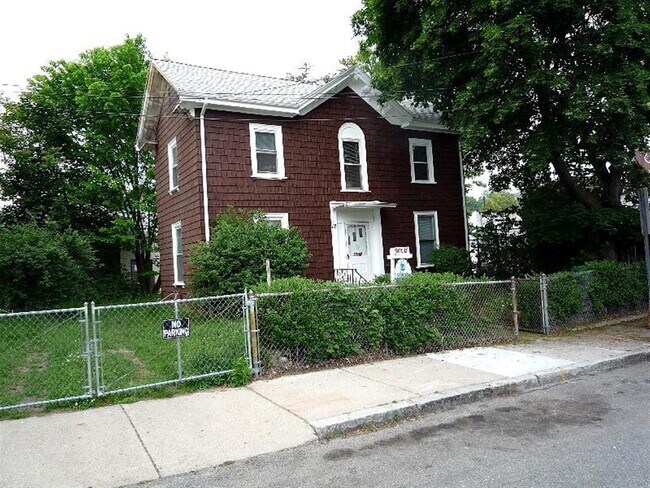 property at 8 Everett St