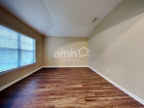 9426 Staplehurst Dr in Jacksonville, FL - Building Photo - Building Photo
