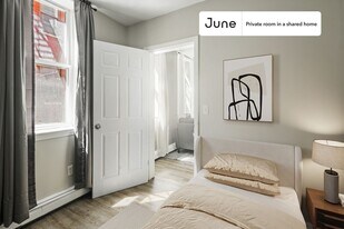 Room in Shared 3 bed/1 bath home in Boston, MA - Building Photo