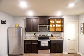 11922 Lake Park in San Antonio, TX - Building Photo - Building Photo