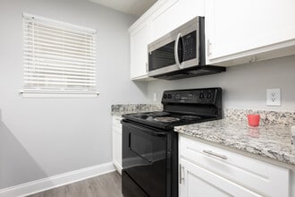 Parkridge Apartments in Graham, NC - Foto de edificio - Interior Photo