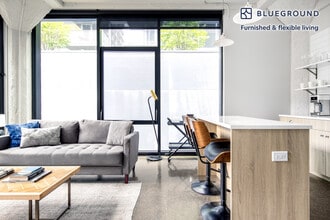 676 N La Salle Dr in Chicago, IL - Foto de edificio - Building Photo