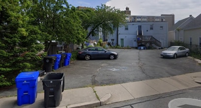 55 Roberts St in West Warwick, RI - Building Photo - Building Photo