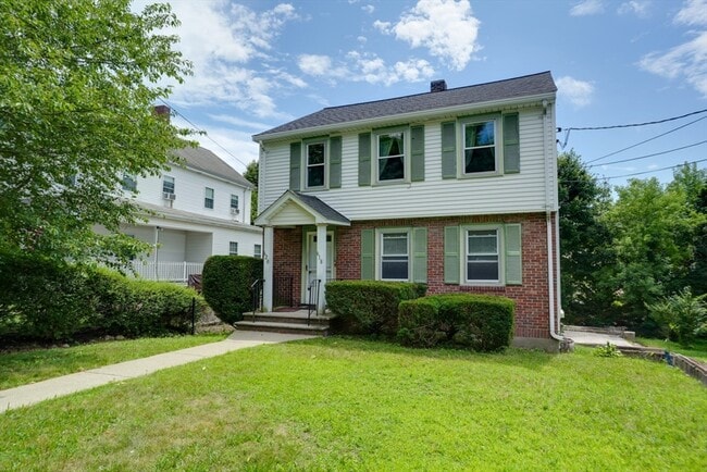 property at 618 Main St