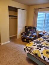 2532 Iowa Dr in Fort Collins, CO - Building Photo - Building Photo