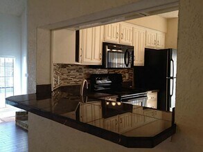 777 Custer Rd in Richardson, TX - Building Photo - Building Photo