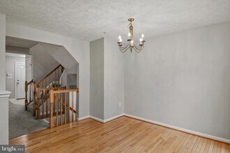 8755 Thornbrook Dr in Odenton, MD - Building Photo - Building Photo