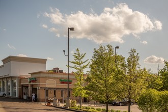 Siena at Old Orchard in Skokie, IL - Building Photo - Building Photo