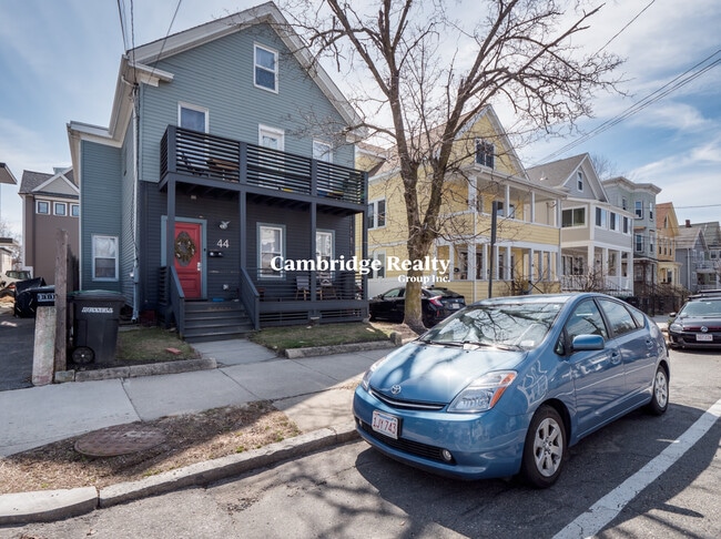44 Cameron Ave, Unit 1