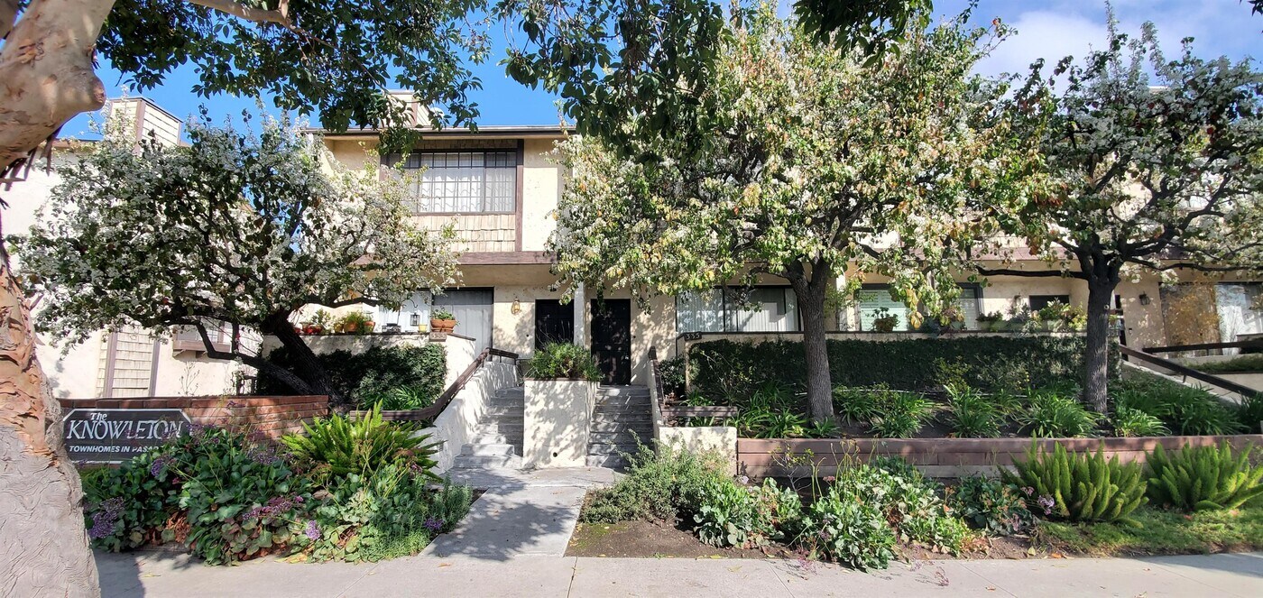 335 Wallis St in Pasadena, CA - Building Photo