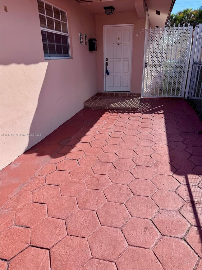 property at 3542 SW 24th St