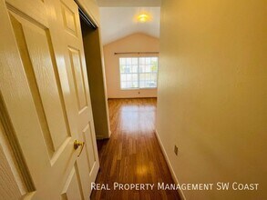 936 Hampton Cir in Naples, FL - Building Photo - Building Photo