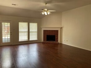 2324 Treyburn Ct in Plano, TX - Building Photo - Building Photo