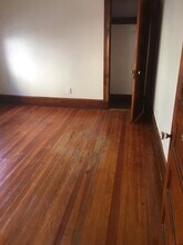61 Ossipee Rd in Somerville, MA - Foto de edificio - Building Photo