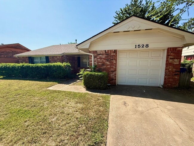 1528 Boyd St in Norman, OK - Building Photo - Building Photo