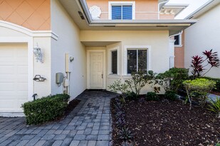 805 Middleton Dr SW in Vero Beach, FL - Building Photo