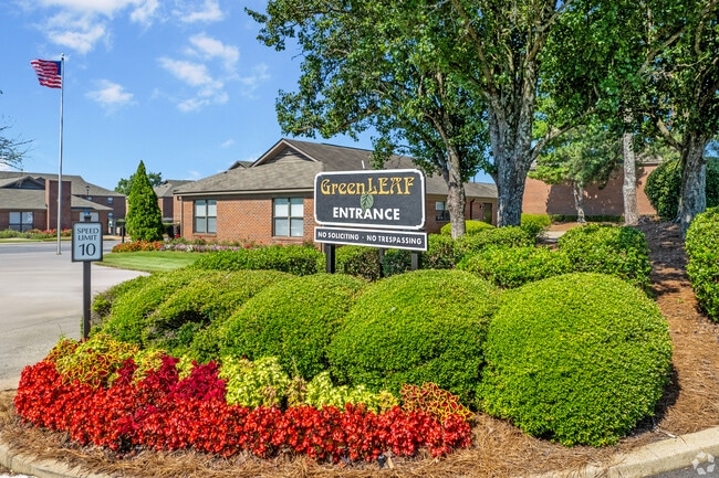Greenleaf in Phenix City, AL - Foto de edificio - Building Photo