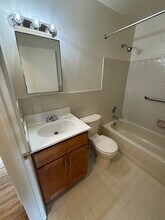 570 Central Ave, Unit 2 in New Providence, NJ - Building Photo - Building Photo