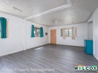 1609 Maple St photo'