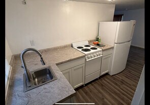 2861 S Roena St in Indianapolis, IN - Building Photo