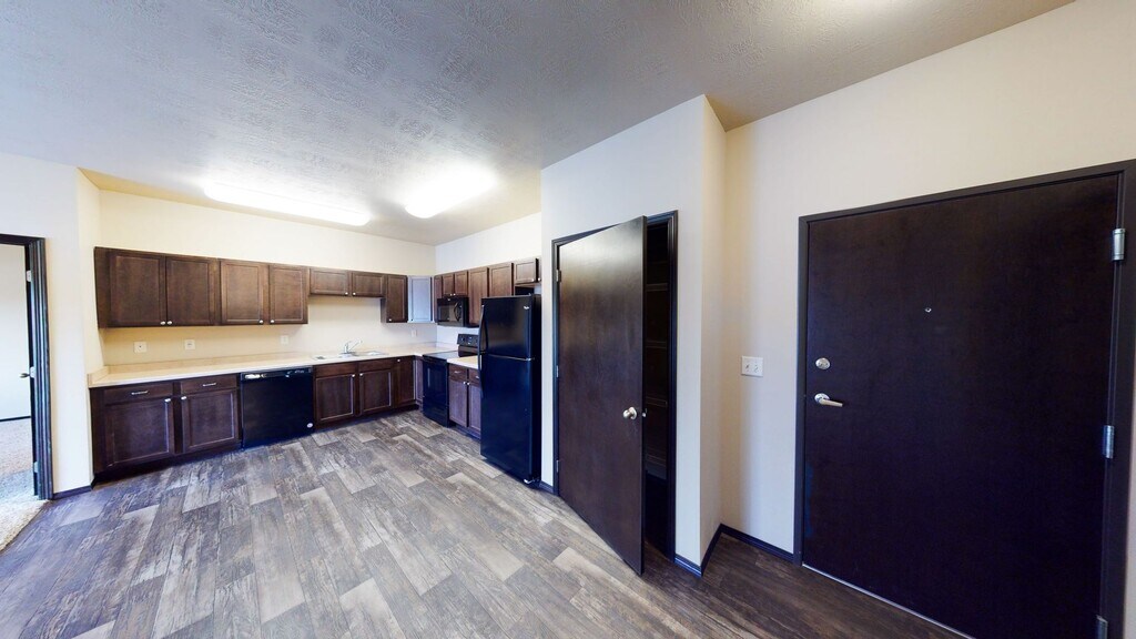 Windcrest Village Apartments & Townhomes Spencer, IA Apartments