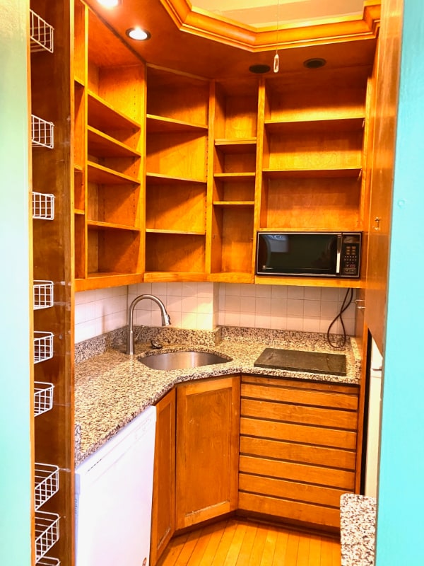 property at 1666 Commonwealth Ave