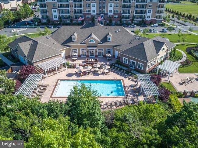 property at 1514 Churchill Downs Way