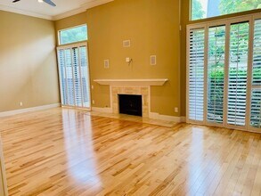 7933 CAMINITO DEL CID in La Jolla, CA - Building Photo - Building Photo
