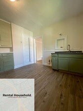 5065-5067 Linsdale St in Detroit, MI - Building Photo - Building Photo