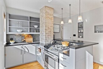 132 Rawson Rd in Arlington, MA - Building Photo - Building Photo