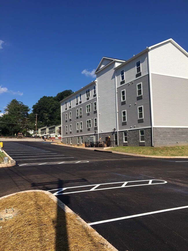 Landmark Student Housing in Bloomsburg, PA - Building Photo - Other