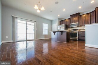 7137 Susans Pass in Elkridge, MD - Building Photo - Building Photo